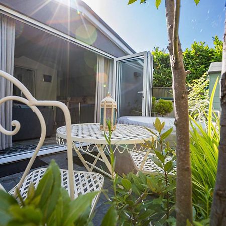 Hideaway Cabin For Two On Edge Of New Forest Hinton  Екстер'єр фото