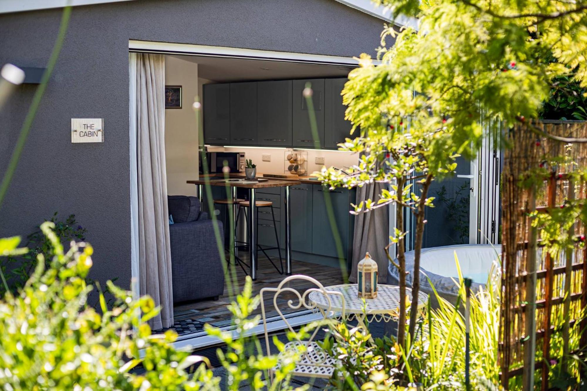 Hideaway Cabin For Two On Edge Of New Forest Hinton  Екстер'єр фото